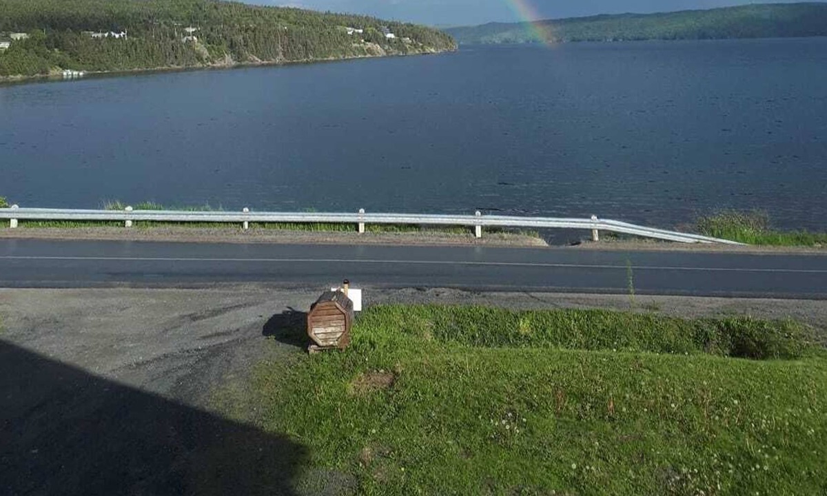 Milton Apartment | Ocean Front Apartment in Hillview