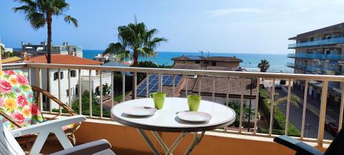 Daimuz Apartment | Ocean front apartment Trianon