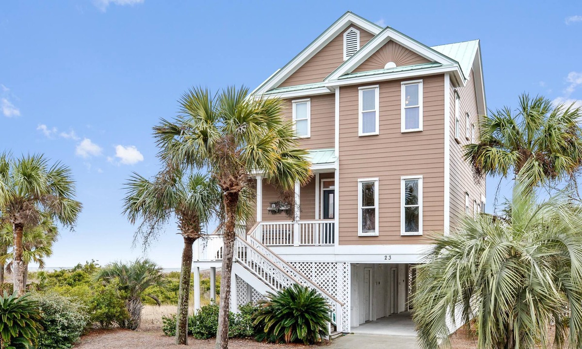 Oceanmarsh Subdivision House | "Ocean Front, Close To Pools, Stunning Views!"