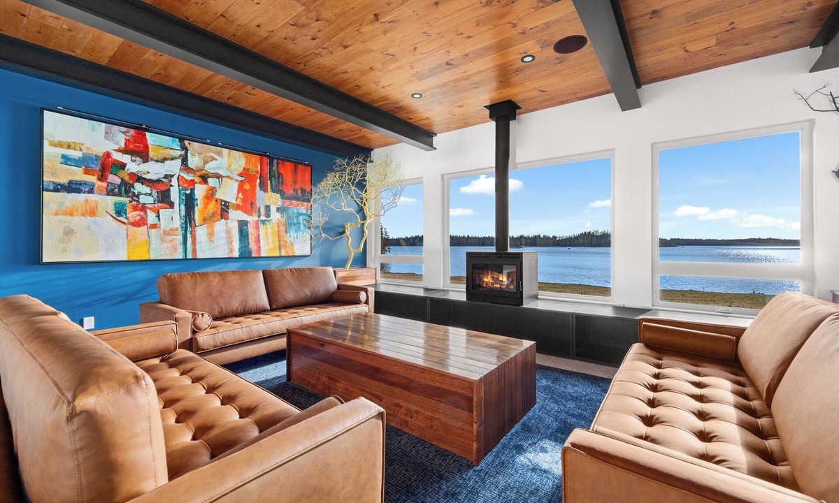 Deer Isle House | Ocean front home. 4 bedrooms, 3 baths. Gorgeous views.