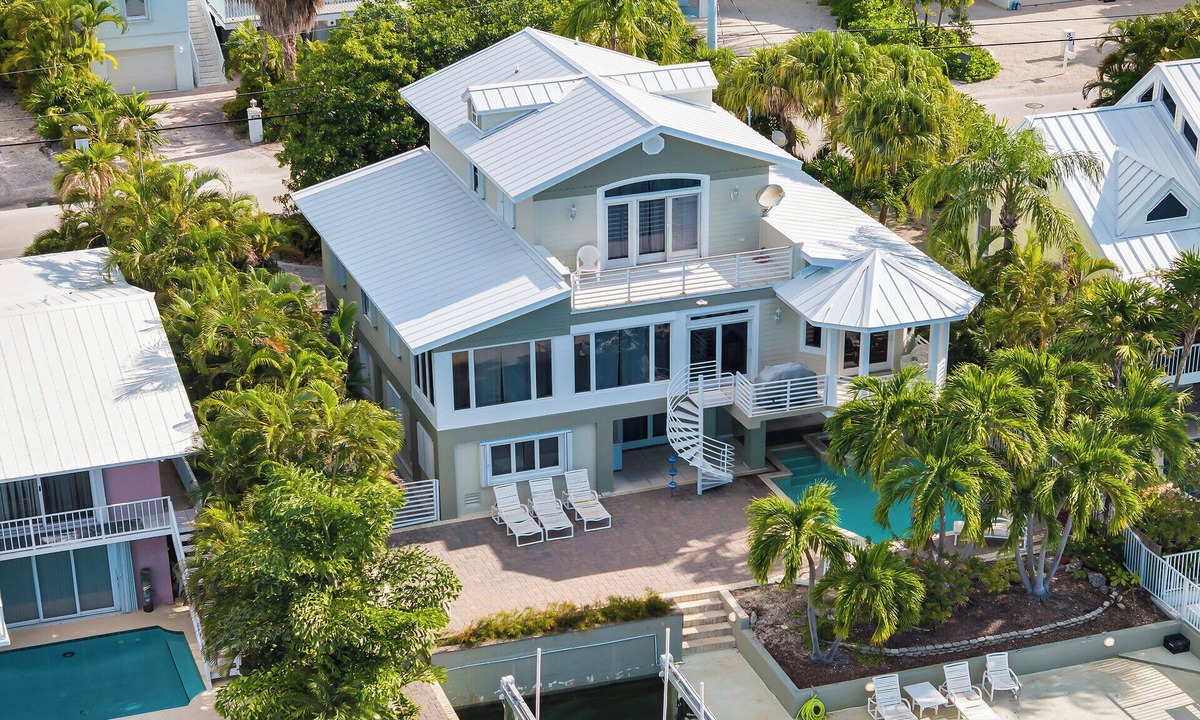 Summerland Key House | Ocean Front Modern Home