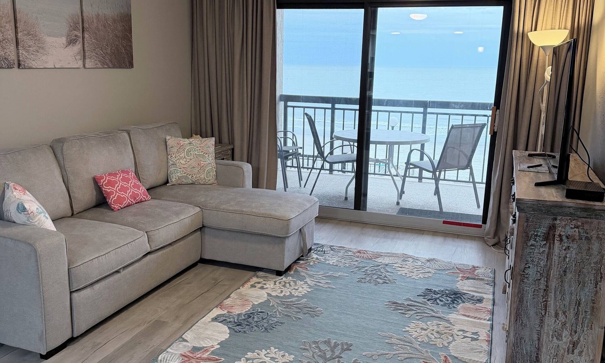 North Myrtle Beach Condo | OCEAN FRONT-2BR-2BA in Beautiful Cherry Grove!