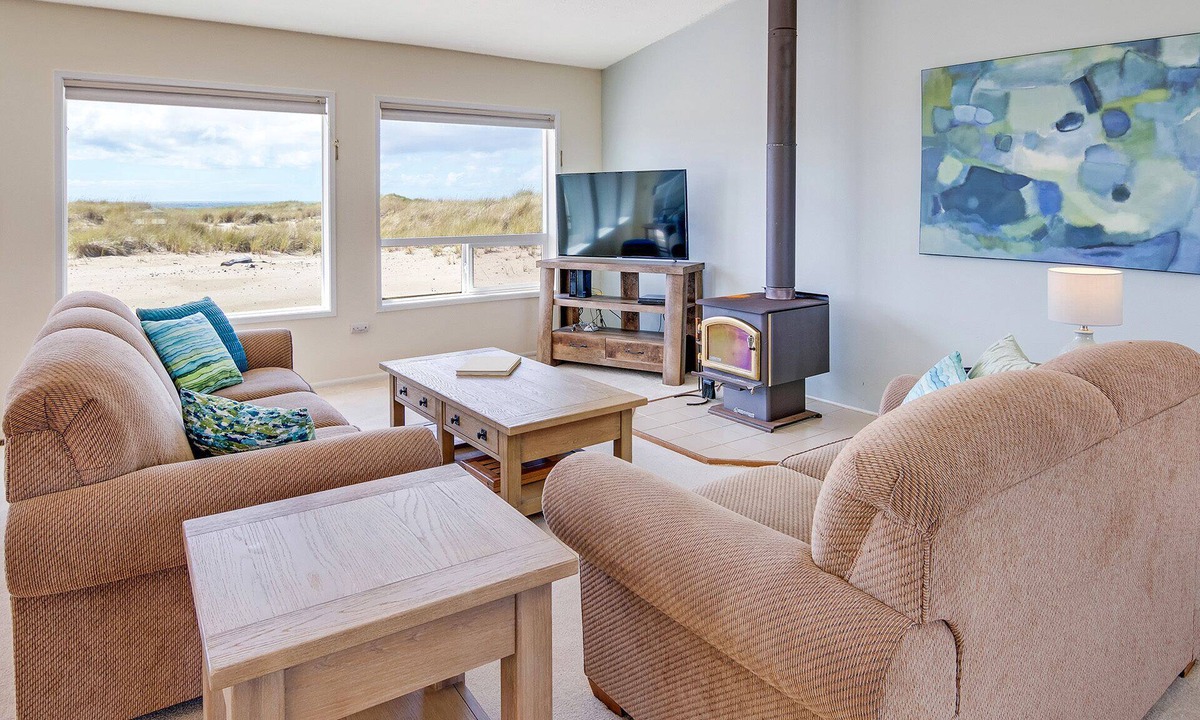 Bayshore House | Ocean Front with Views! Bridge Views! Sandy Beach!