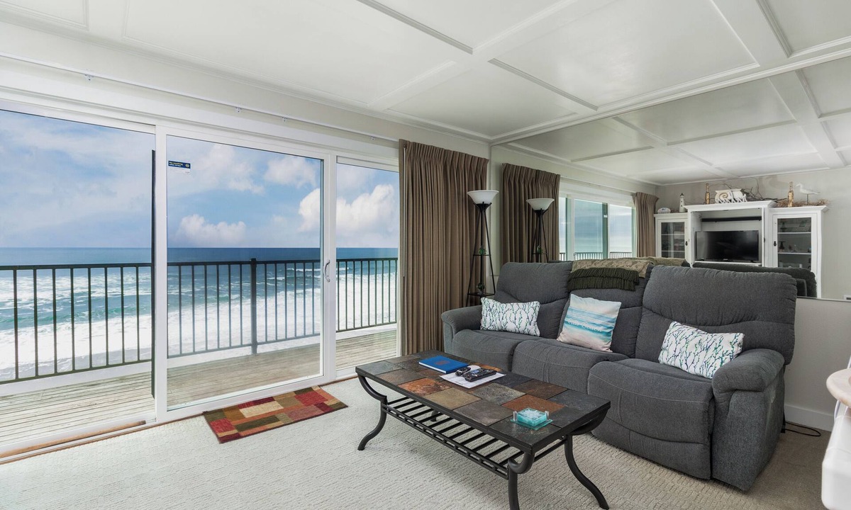 Lincoln City Condo | Ocean Terrace Condominiums