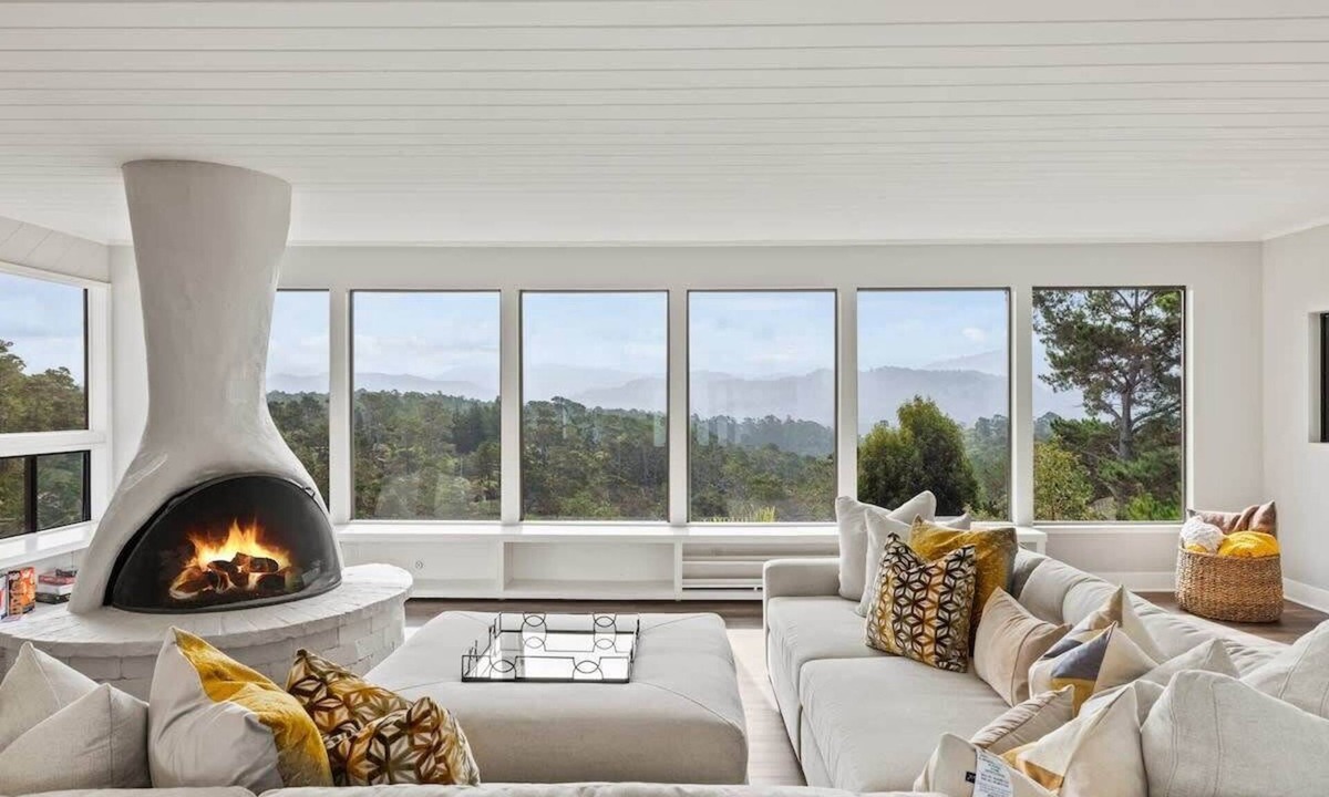 Carmel House | Ocean View 4 Bed 3 Bath Updated Home 30 night min