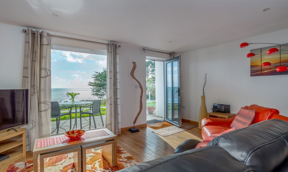 Seaton Apartment | Ocean View at Mount Brioni