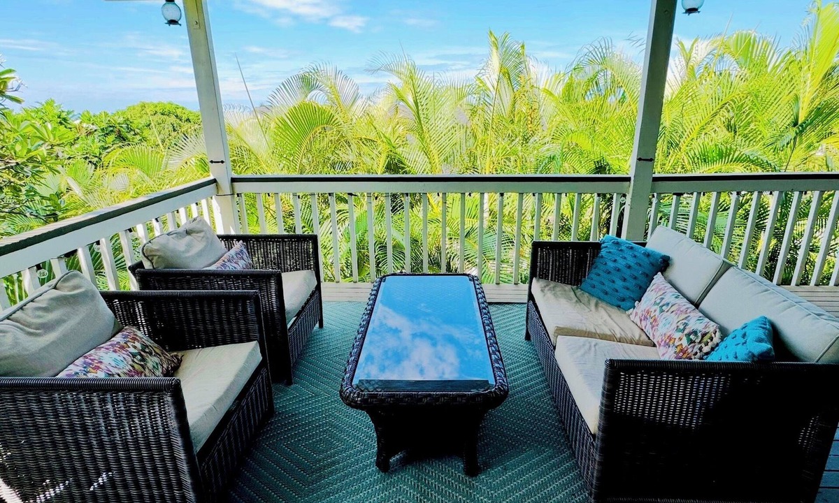 Kona Palisades House | Ocean View Close to Airport & Beaches