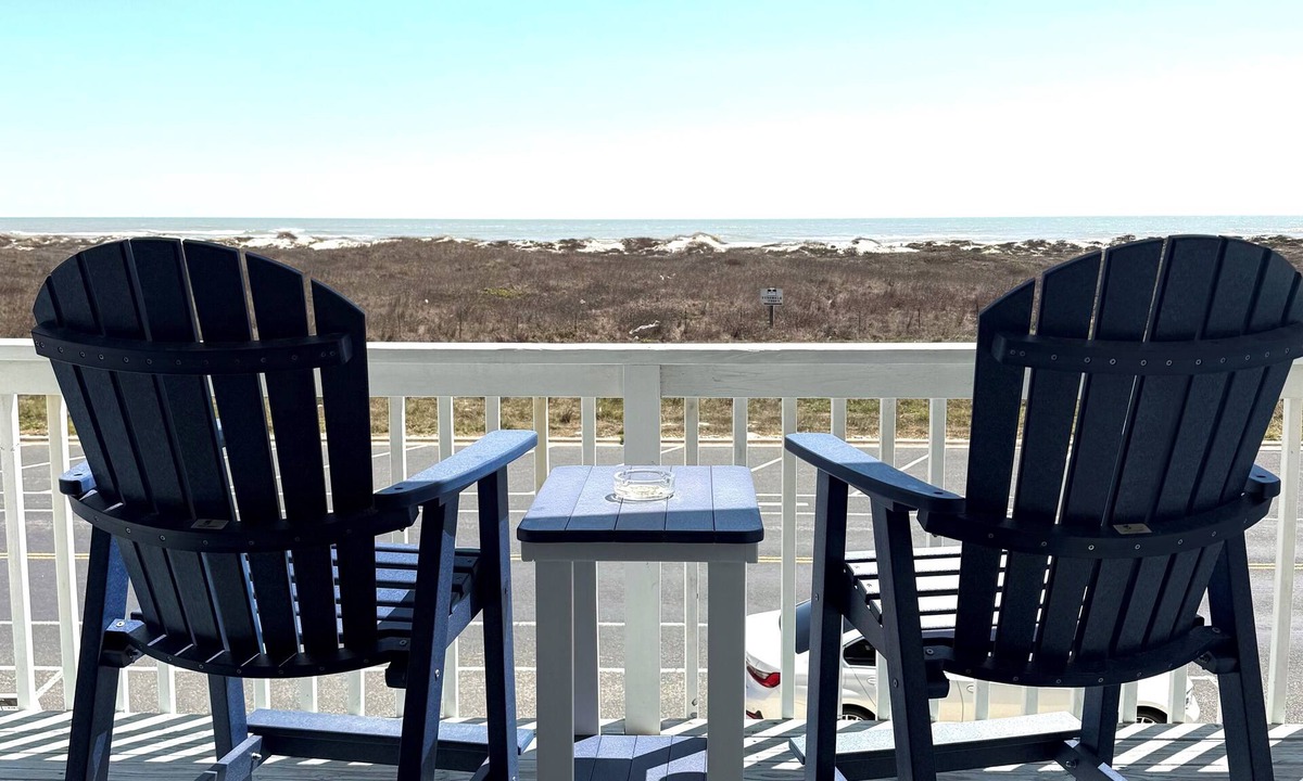 Corpus Christi House | Ocean View! Entire townhome.with balcony view overlooking the Gulf!