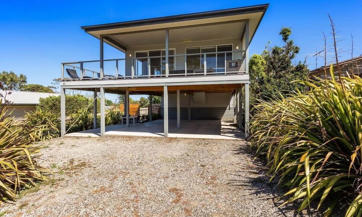 Rhyll House | Ocean View Escape w 3BR & 2BA