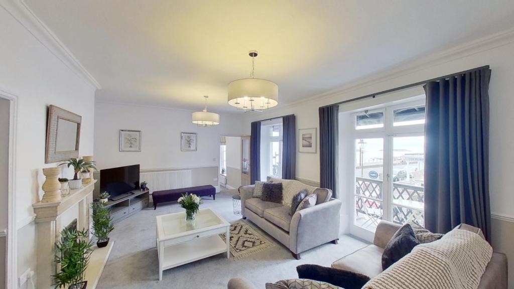 Sidmouth Apartment | Ocean View