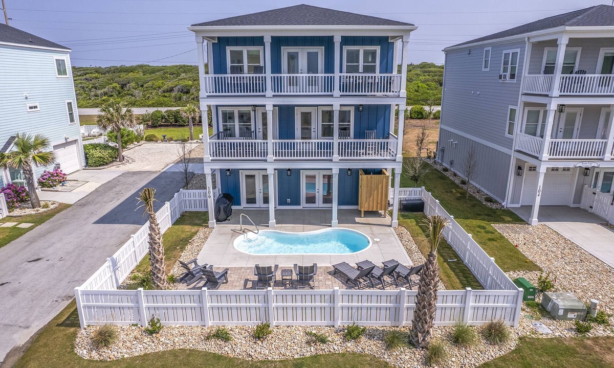 Pine Knoll Shores House | Ocean View Home with Elevator/Pool (Forever Blue)