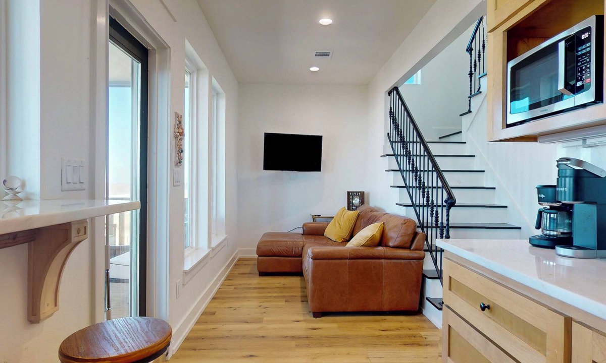 Gilchrist House | Ocean View II: 3 BR, 2 BA House in Gilchrist, Sleeps 8
