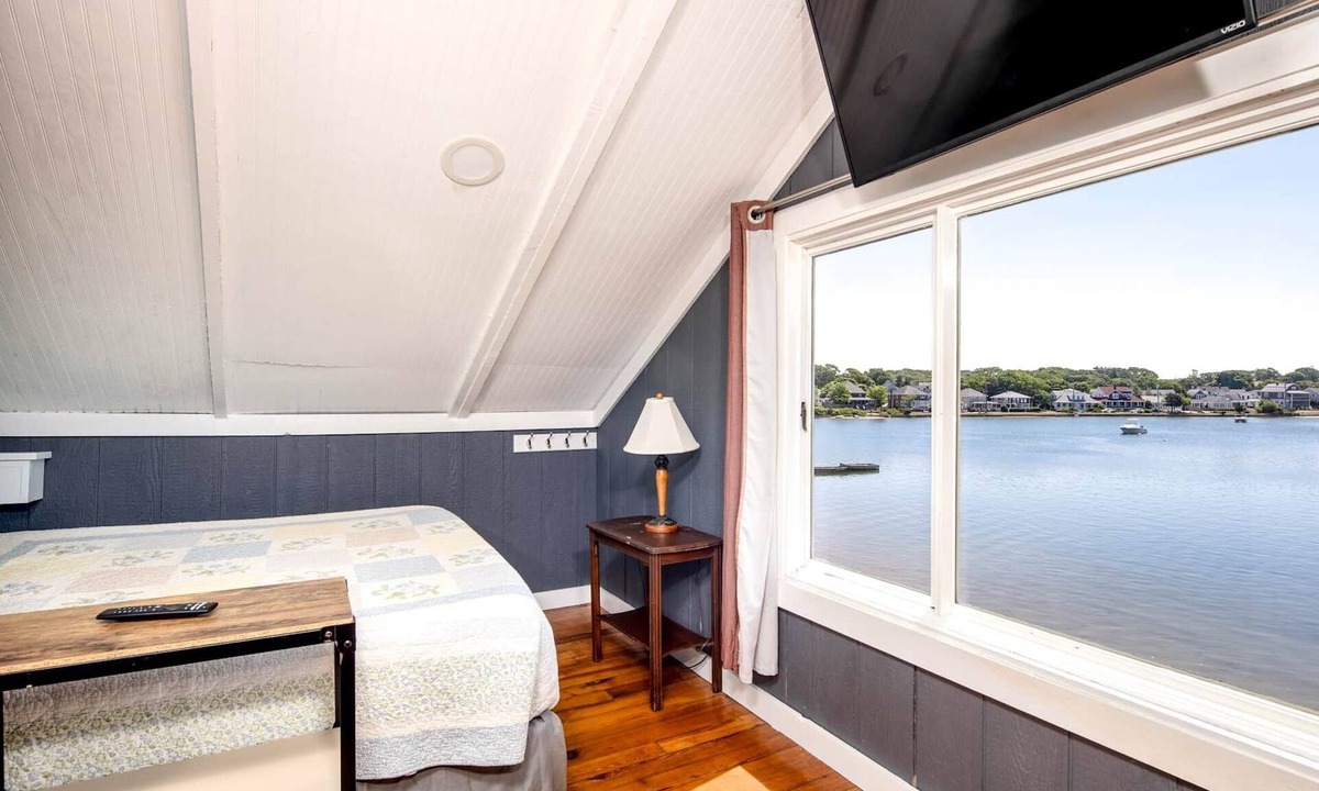 Onset House | Ocean View Room @ Beach Resort/Habitat *HOT TUB*