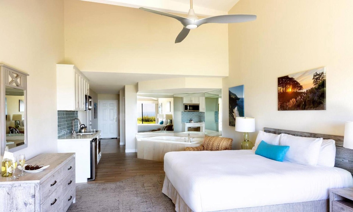 Rio del Mar Hotel | Ocean View Spa Studio