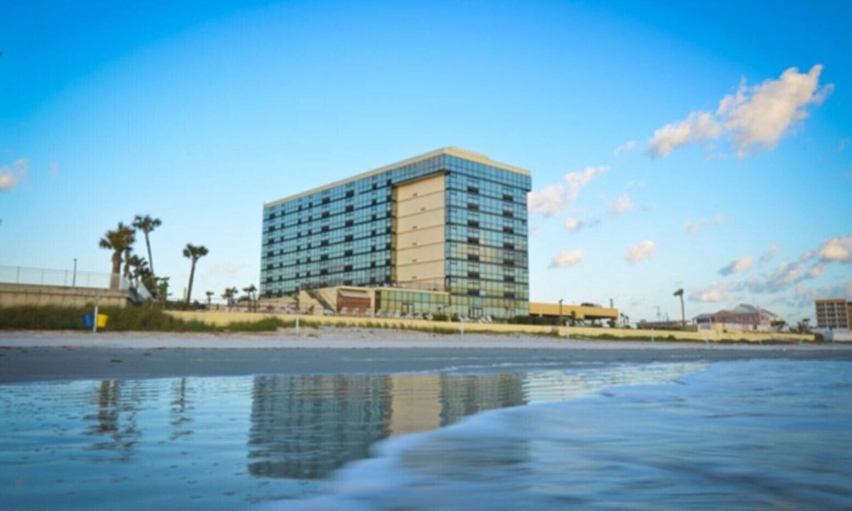 Mckeachie Condo | Ocean View Studio Condo - Parrot Cay