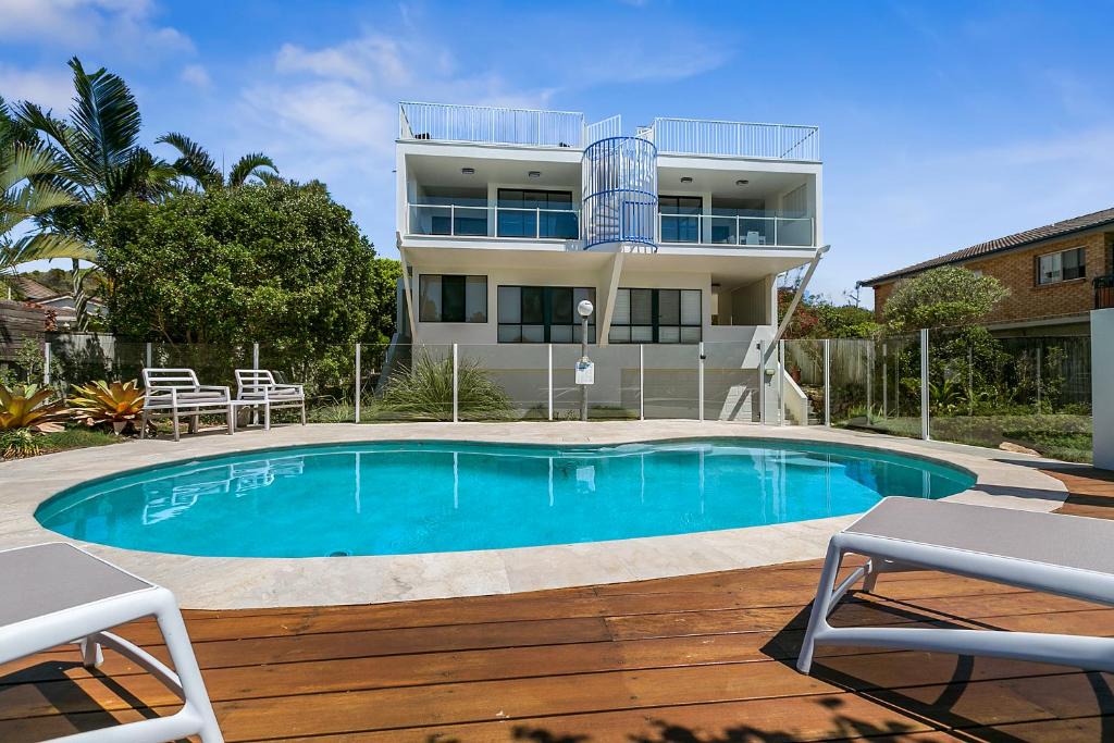 Marcus Beach House | Ocean View Villa Marco @ Marcus Beach