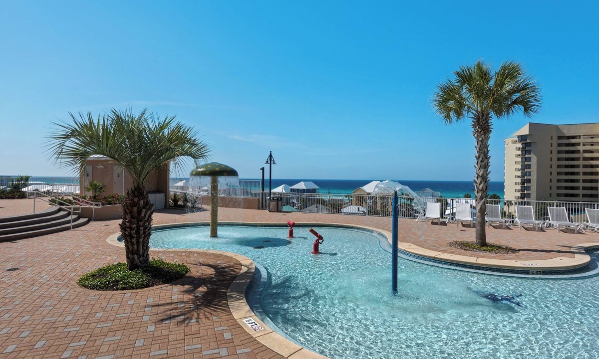 Panama City Beach Condo | Ocean View w/5 Pools+ Walk to Beach + Mini Golf