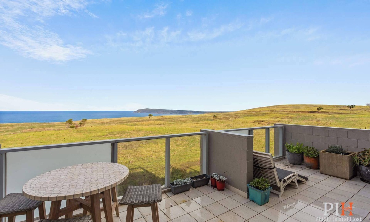 San Remo Apartment | Ocean Views, 2 Bedroom Apartment