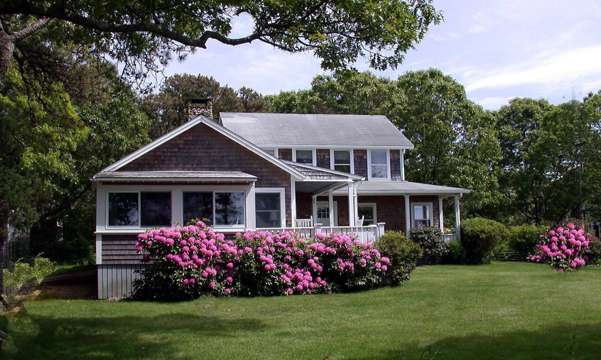 East Chop House | Ocean Views from East Chop