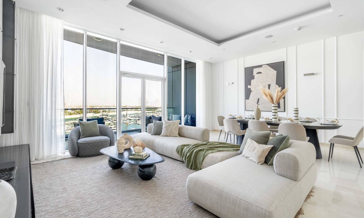 Palm Jumeirah Apartment | Oceana Luxury 4BR with Resort Access and Sea Views