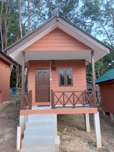 Pulau Perhentian Kecil Hotel | OceanBoys Chalet Coral Bay