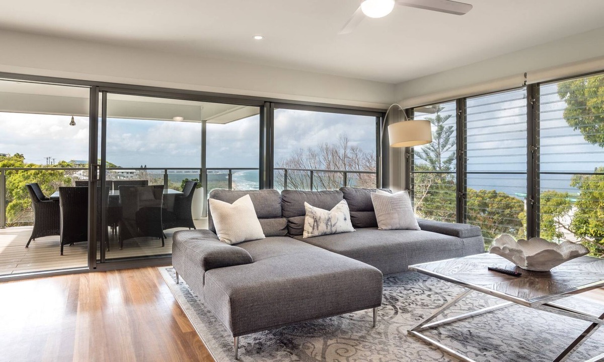 Coolum Beach House | Oceancrest Coolum Hideaway with Pool