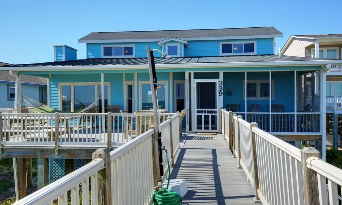Holden Beach House | Oceanfront 4-bedroom home at Holden Beach, perfect for fun and relaxation.