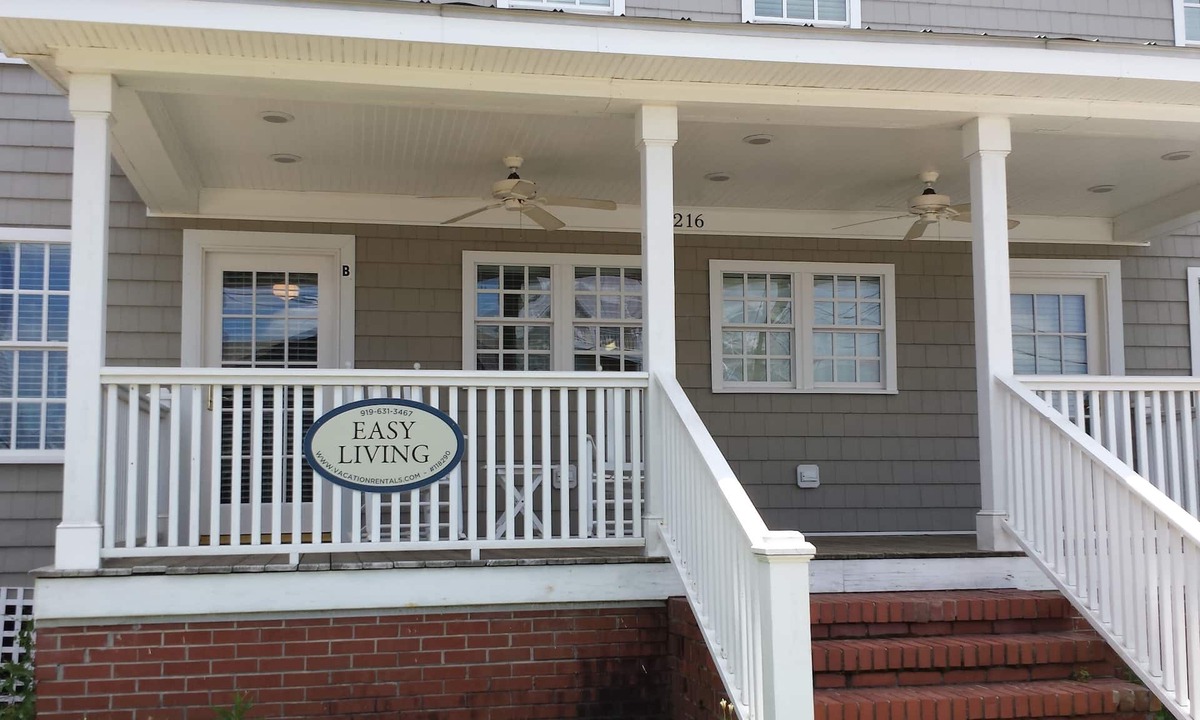 North Carolina Coast House | Oceanfront 4BR 2 Story Duplex with Private Beach Access