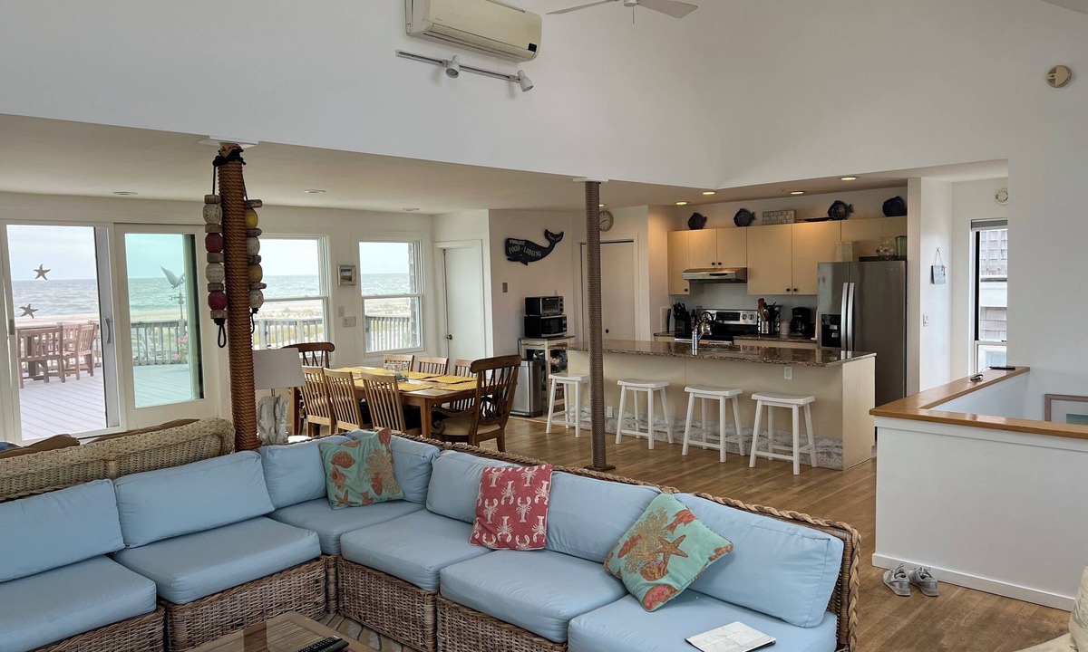 West Hampton Dunes House | Oceanfront 5 Bedroom on Dune Road in Westhampton ! Enjoy a Private Ocean Beach