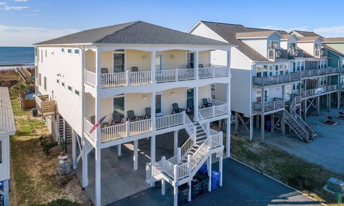 Ocean Isle Beach House | Oceanfront 8 Bedroom Luxury Beach House Pool Elevator