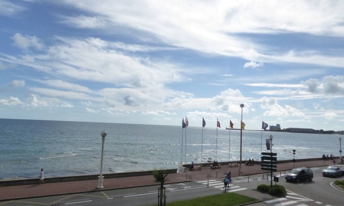 Les Sables d'Olonne Apartment | Oceanfront Apartment with Stunning Views, Terrace, and Modern Amenities