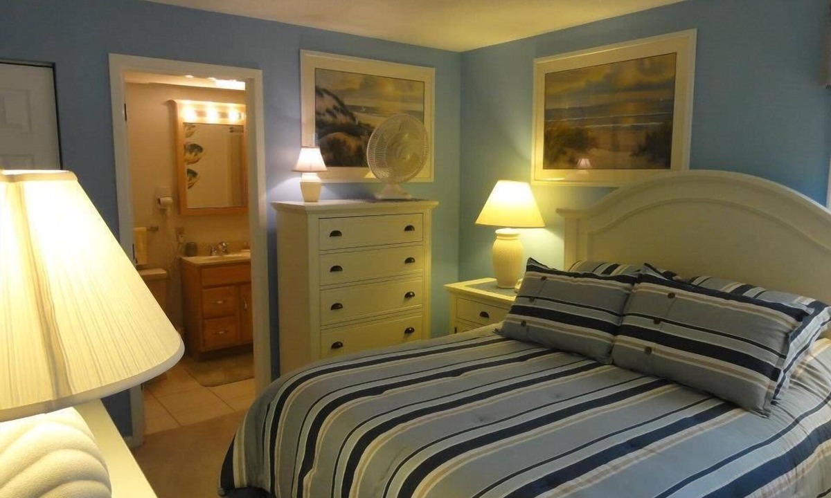 Old Orchard Beach Condo | Oceanfront Condominium with Incredible Views!