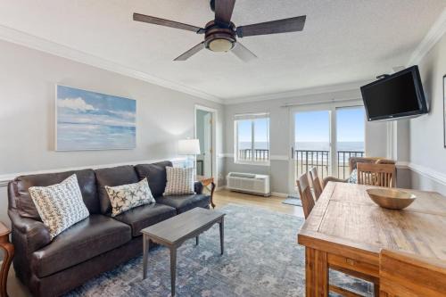 Northeast Virginia Beach House | Oceanfront Condo, Heated Pool, Fitness Center