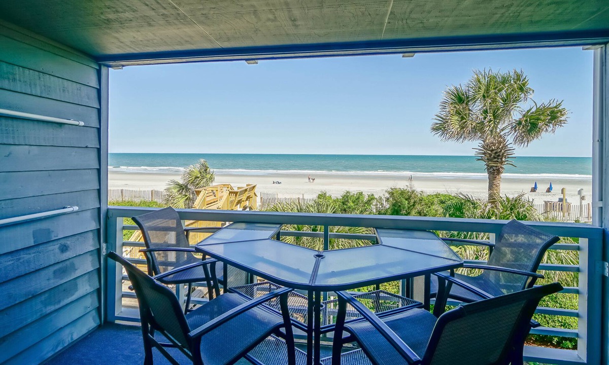 Surfside Beach Condo | Oceanfront Condo in Surfside Beach w/Pool & Beach Access