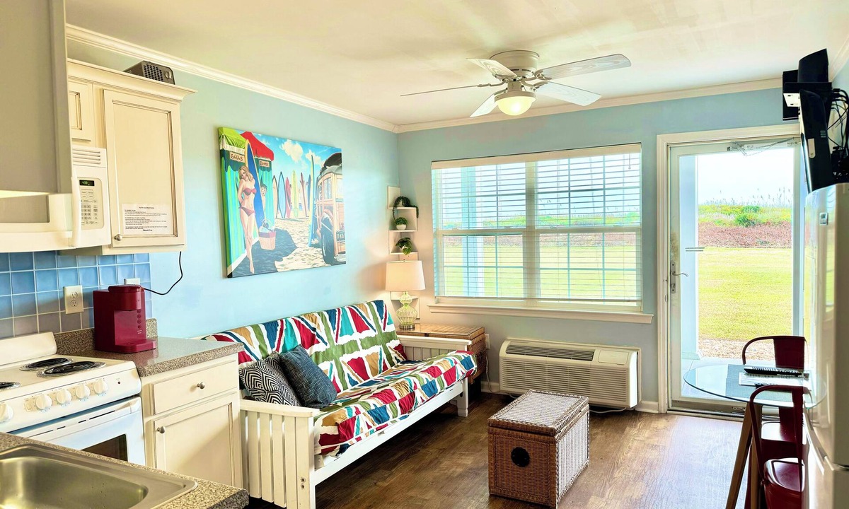 Atlantic Beach Condo | OCEANFRONT DUNESCAPE VIEW Direct Beach Access Kitchen Pool WiFi