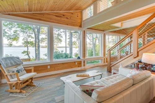 Marlboro House | Oceanfront Frenchman Bay Home: Stunning View!
