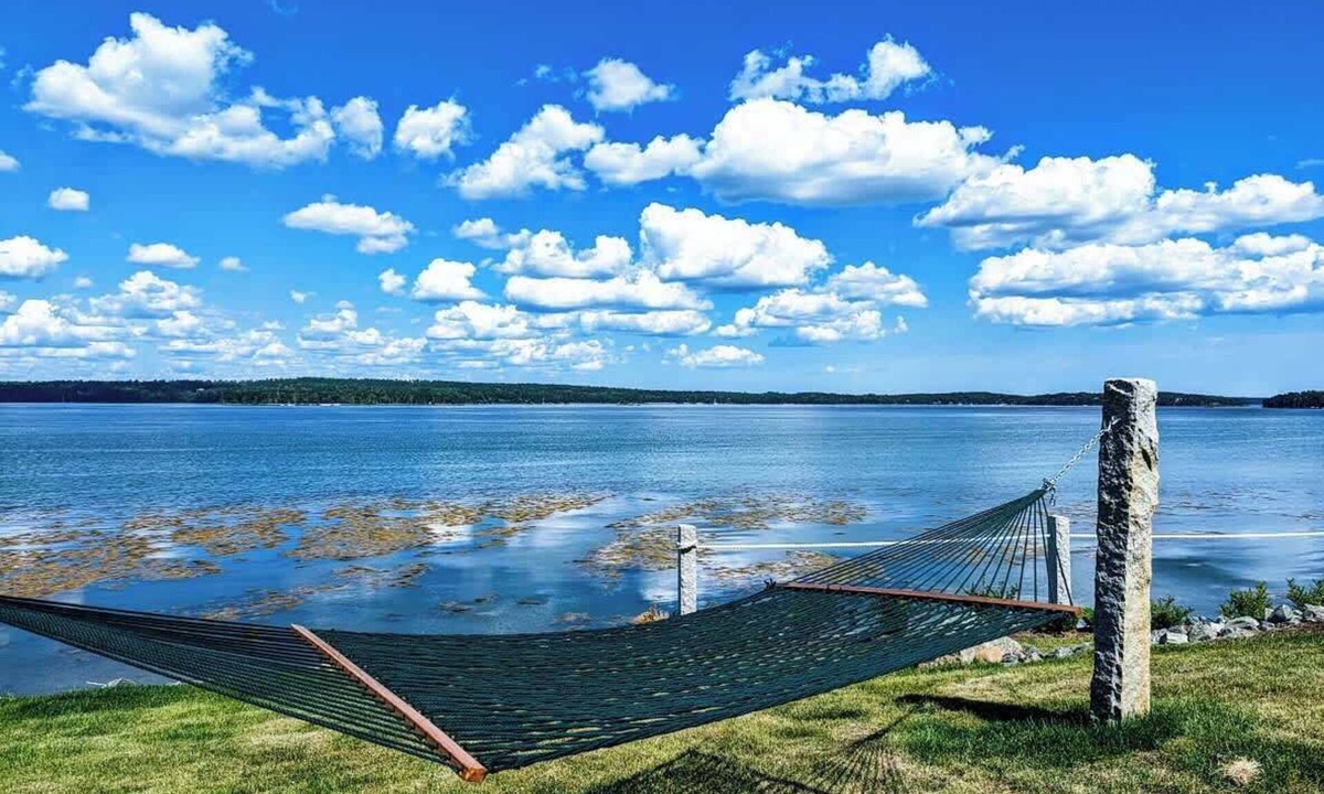 Hancock Point House | Oceanfront Jellison Beach House, fire pit, 1dog