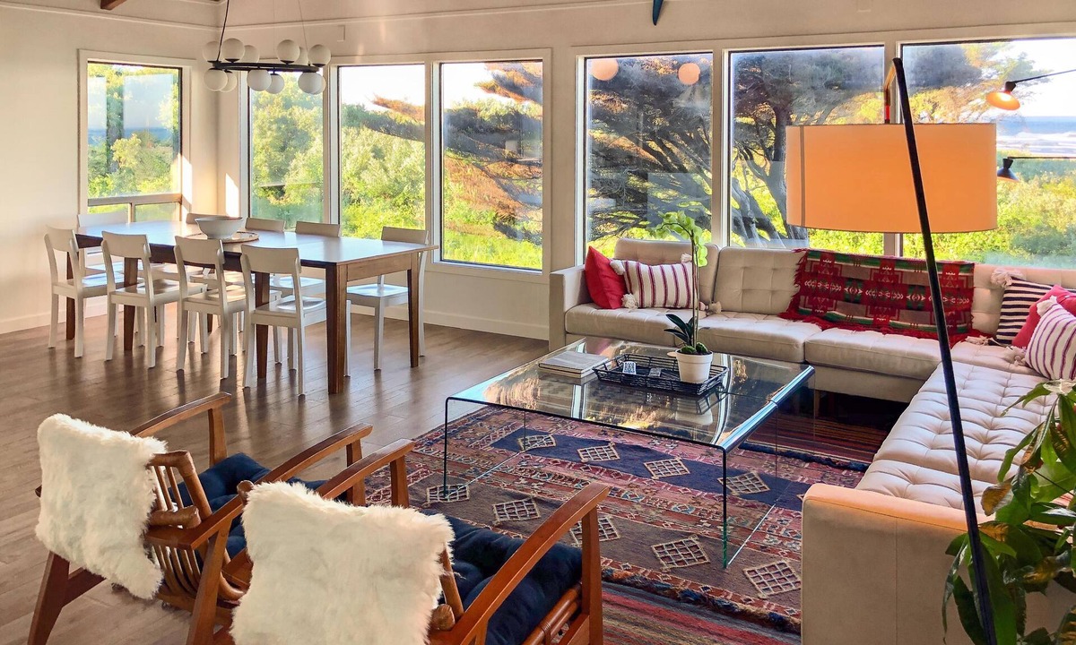 Neahkahnie Beach Cabin | Oceanfront Modern Manzanita Lodge