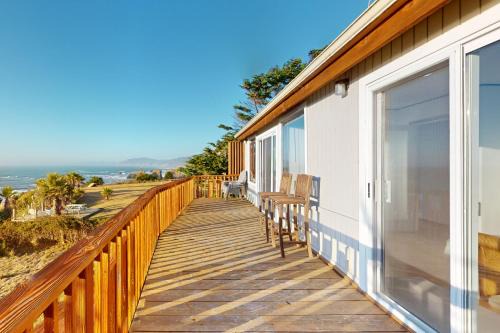Westport House | Oceanfront Pet Friendly Home with Hot Tub & Deck
