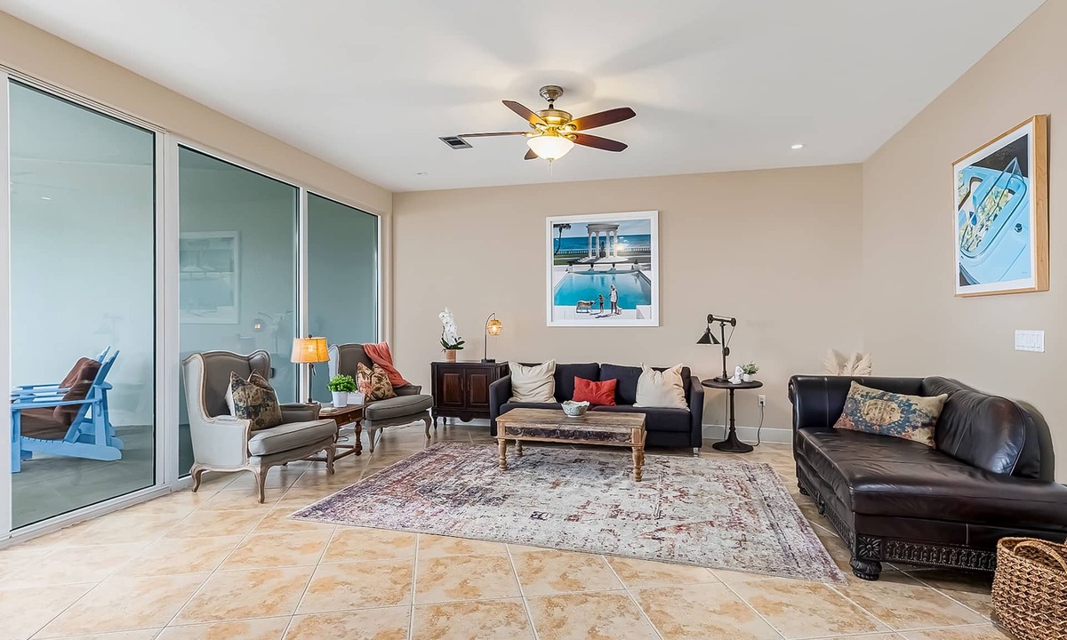 Galveston Condo | Oceanfront retreat with luxury pools, hot tub, lazy river, game room & balcony