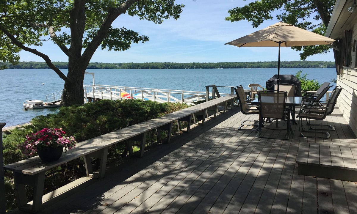 Mid-Coast and Islands House | Oceanfront Spectacular Views & All Tide Dock