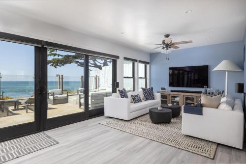 Marine Terrace House | Oceanfront Stella Maris-Spring Special