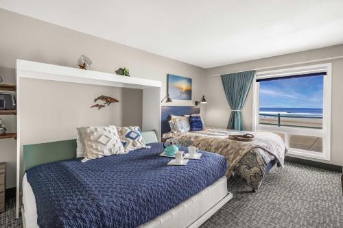 Lincoln City House | Oceanfront Studio - Ground Floor - Sleeps 4