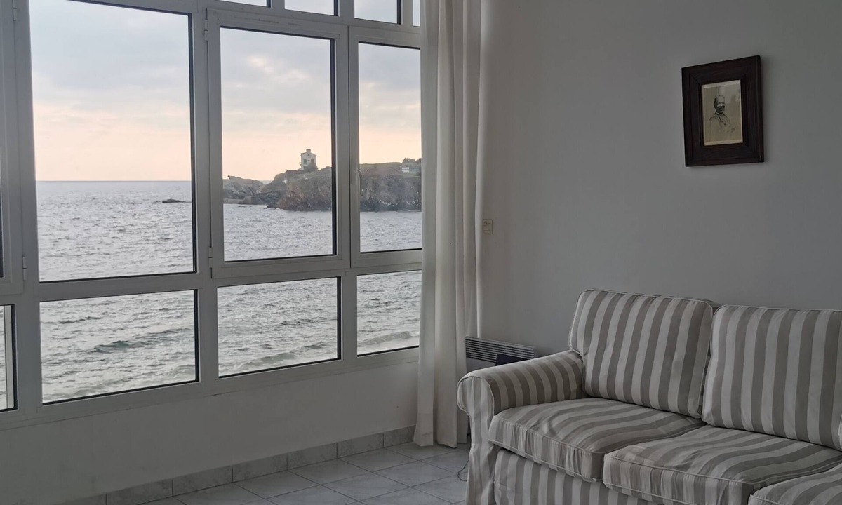 Le Pouldu Apartment | Oceanfront T3, sea view, 74m2