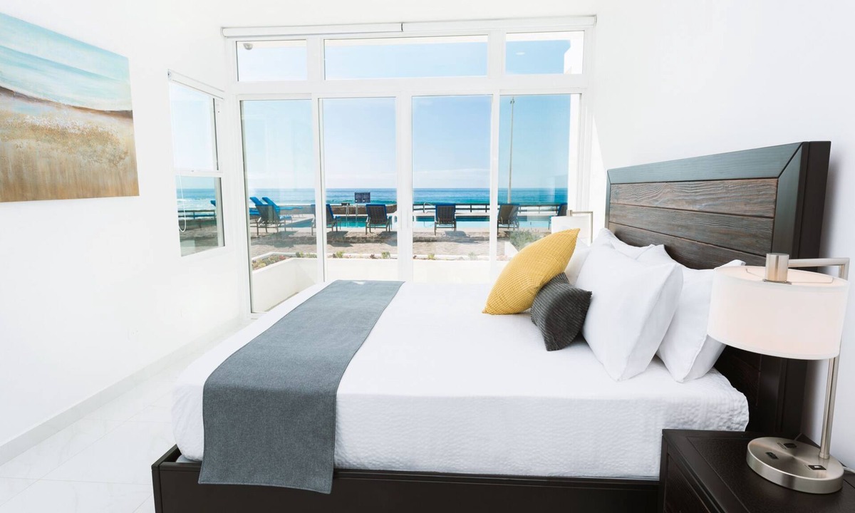 La Paloma Villa | Oceanfront Villa Felicidad