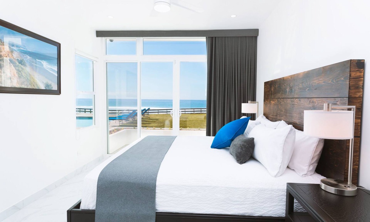 La Paloma Villa | Oceanfront Villa Paz