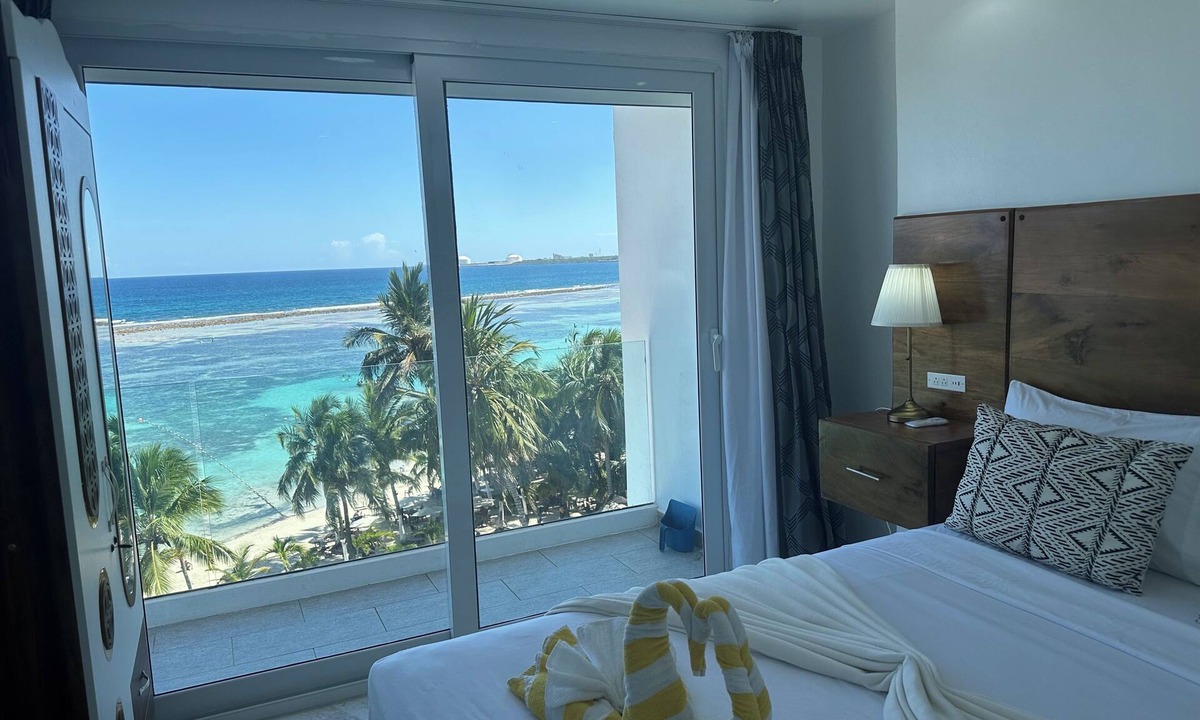 Boca Chica Hotel | Oceanfront with amazing view at the beach