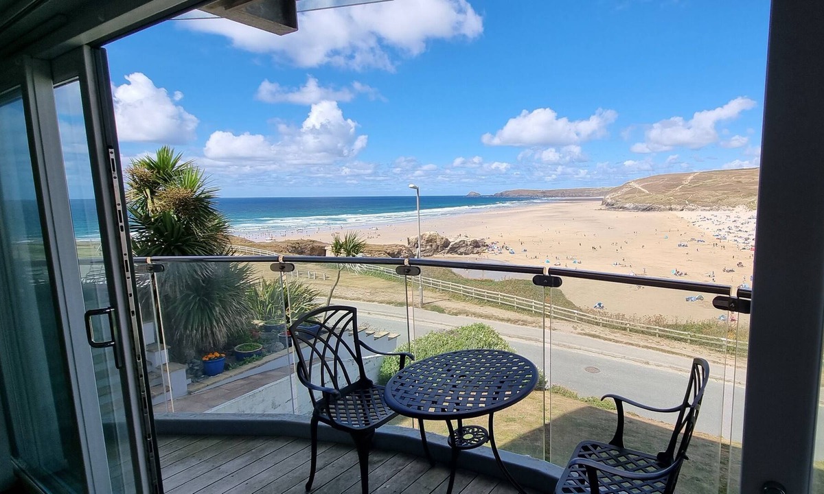 Perranporth Apartment | Oceans (4)