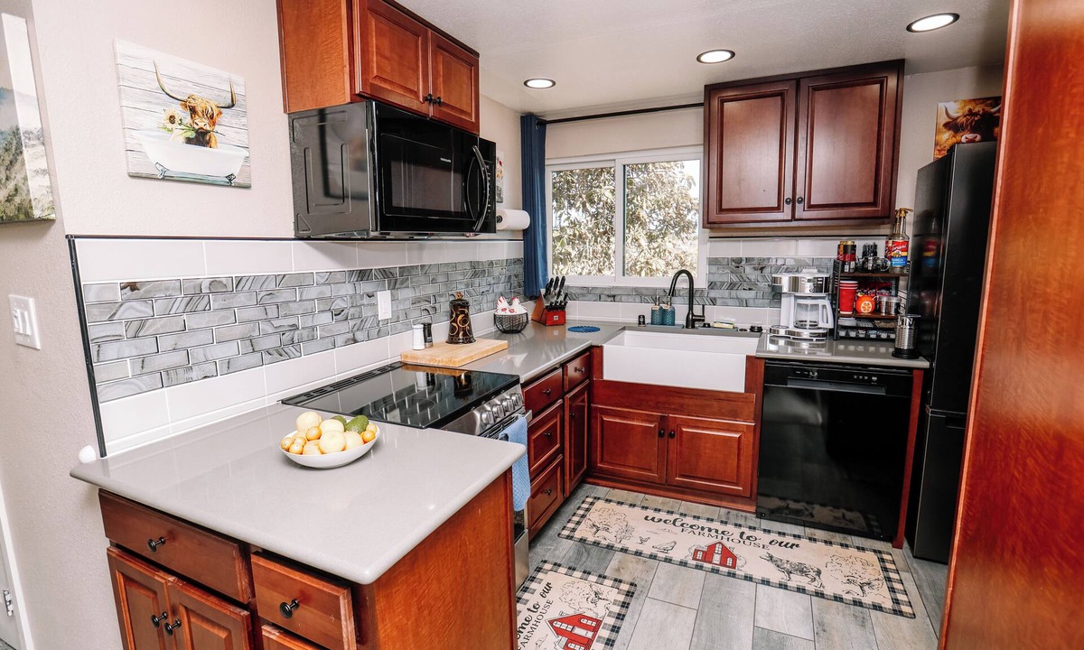 Bonsall House | Oceanside Bonsall Panoramic View Treehouse Studio