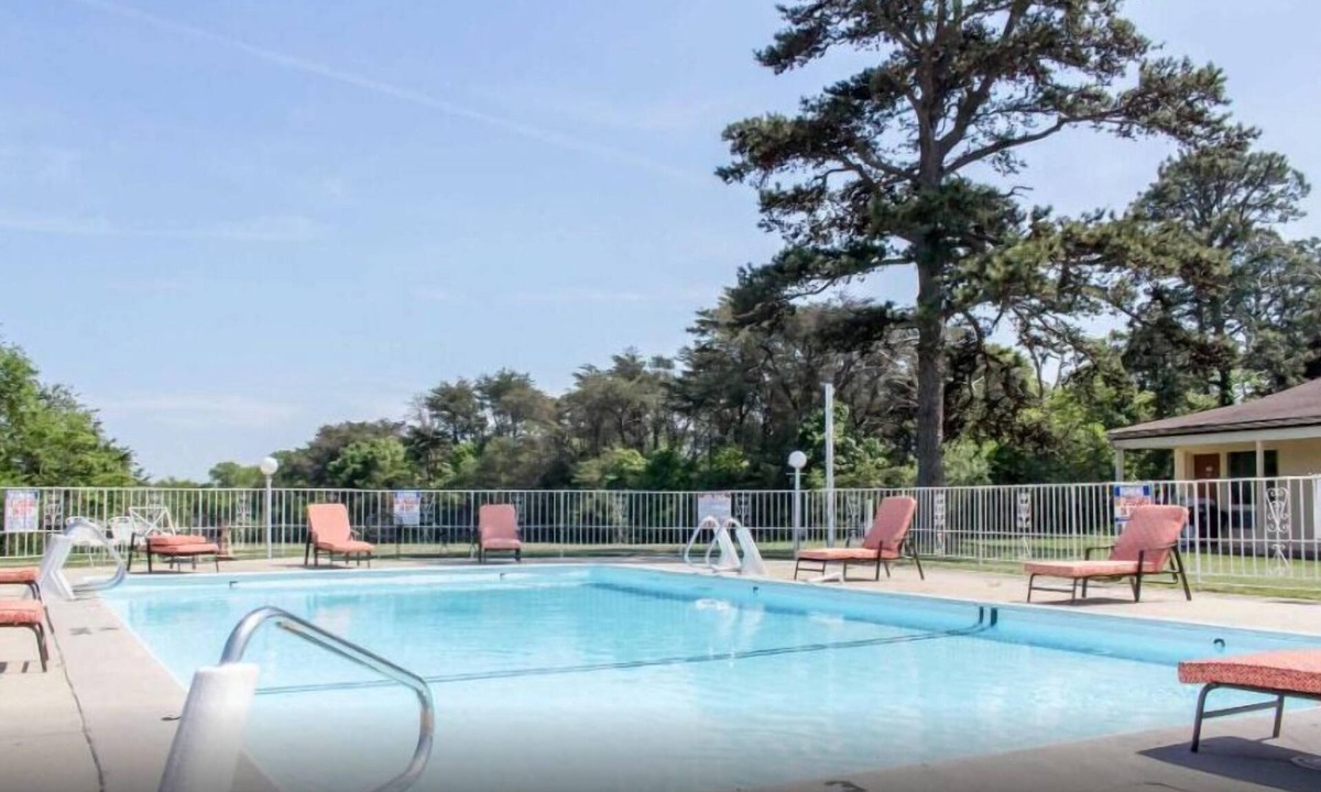 Marmora Hotel | Oceanside Lodge